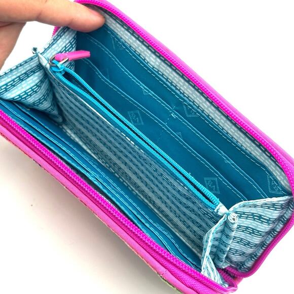 Vera Bradley SUPER-BLOOM RFID Abstract Floral zip around fabric Wallet - Picture 8 of 8